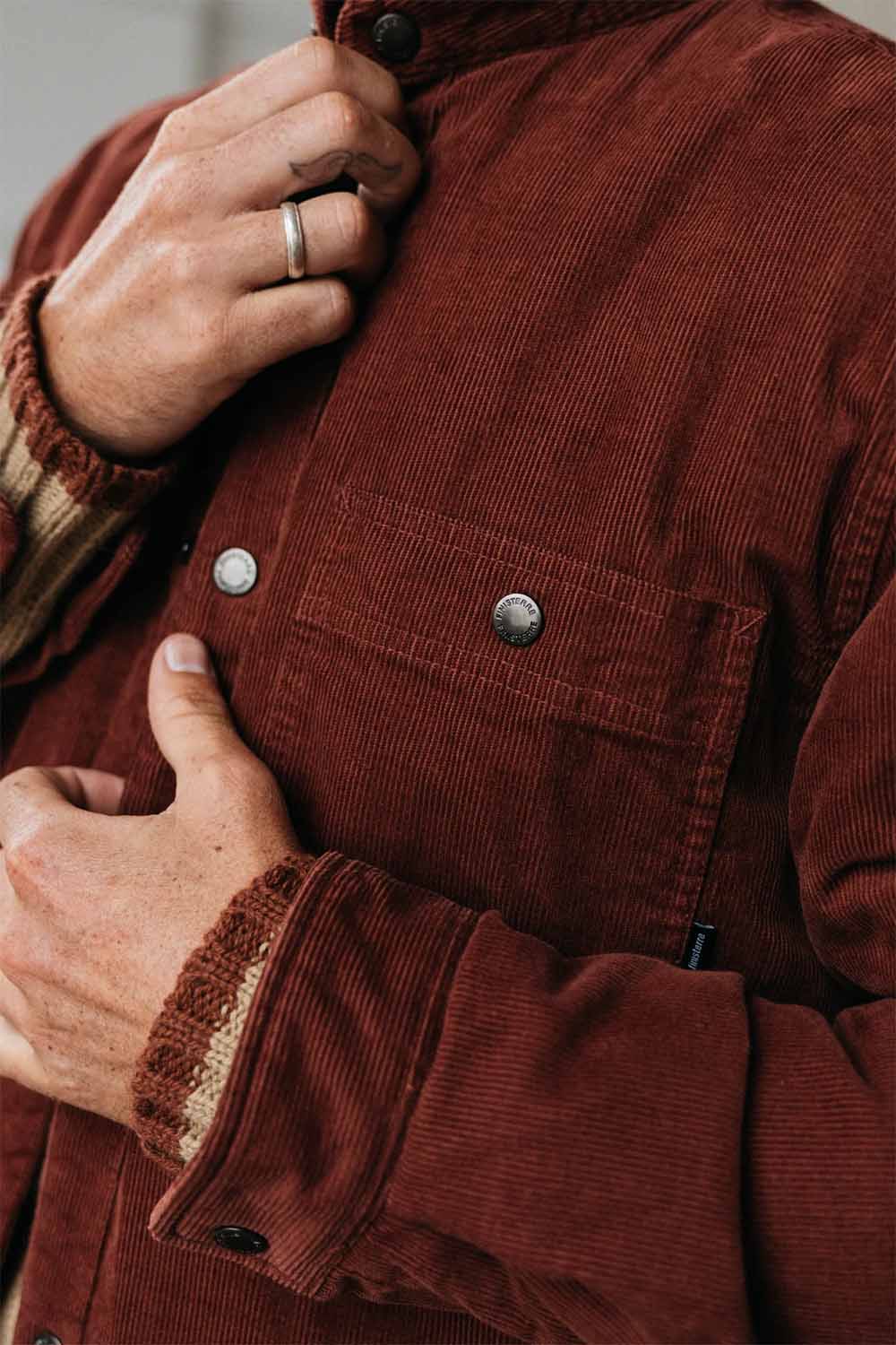 Finisterre - Rigger Fleece Lined Jacket - Dark Rosewood - Detail